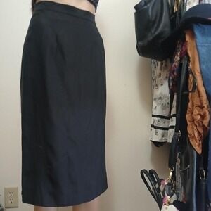 Vintage 90s black 100% silk midi skirt by Eliza New York, size 2/XS (tagged 6)